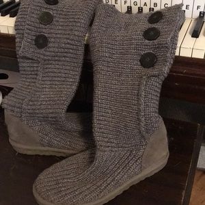 UGG Sweater high boots. 9.
